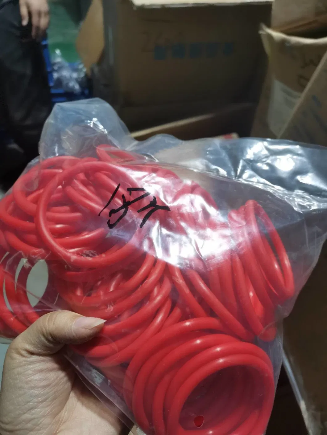 NBR FKM EPDM CR Silicone O-ring voor automobiel- en ruimtevaarttoepassingen 4